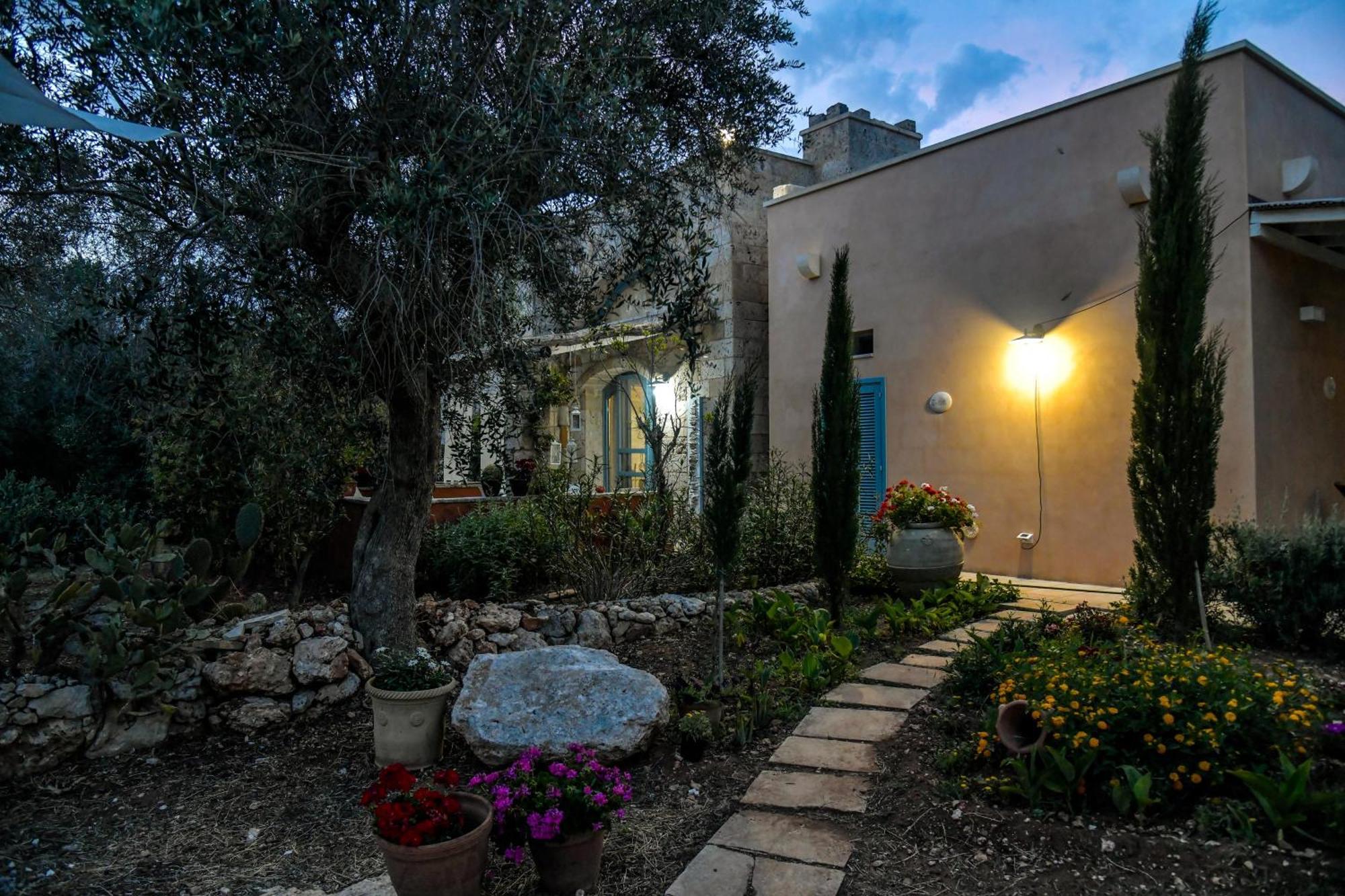 Case Fra Gli Ulivi Spongano Exterior foto